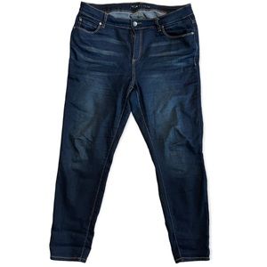 Tahari Women’s Skinny Jeans size 14W